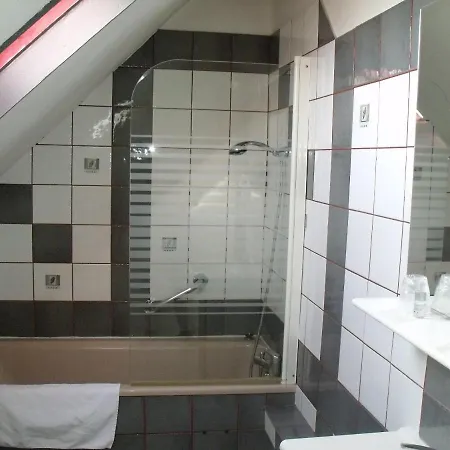 Le Relais De La Poste * Yerville (Seine-Maritime)